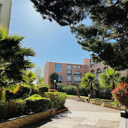 T2 ,4 Couchages ,Climatise ,Terrace ,En Face D'Aqualand ,Plage Rochelongue Agde Eksteriør bilde
