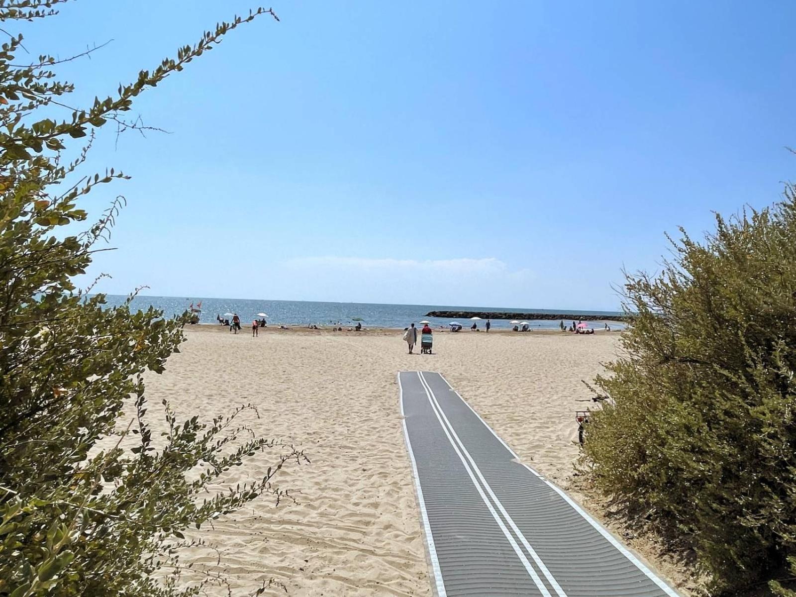 T2 ,4 Couchages ,Climatise ,Terrace ,En Face D'Aqualand ,Plage Rochelongue Agde Eksteriør bilde